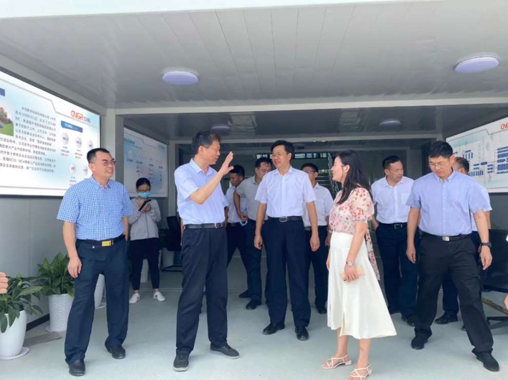 ����׳��������������������ϯ��־�ٸ��ϲ���ҵ���ص��� 