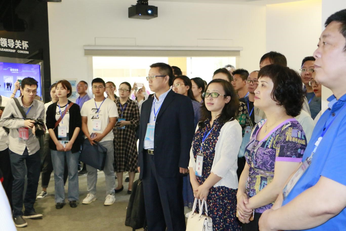 ͭ�����������߽���ҫ��ҵ����Ħ������ŵ�88������վ������