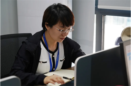 �¾�������ح̷�ľ�����ÿ��ͨ�׵�������Ƿ����