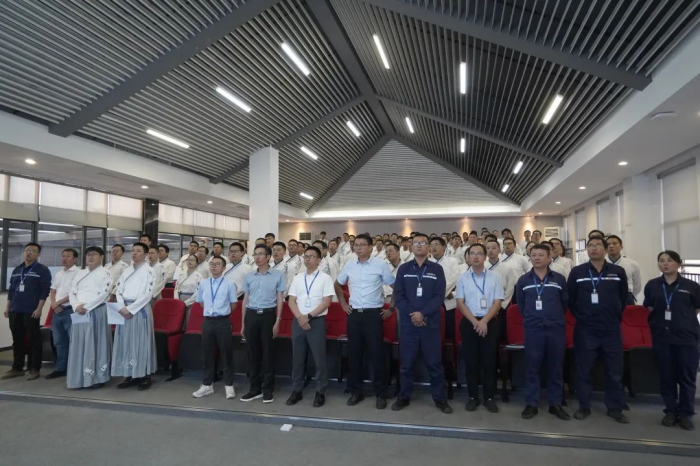 ����� �����������繤ҵ����2022���У������ʦ��Բ����ɣ�